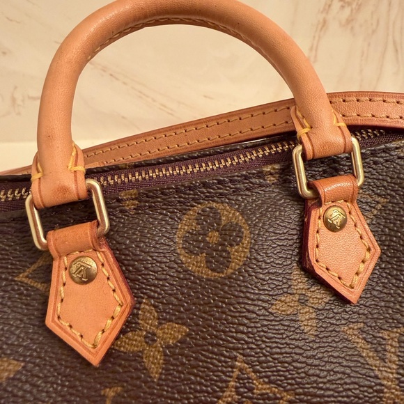 Louis Vuitton Nano Speedy - Picture 6 of 14
